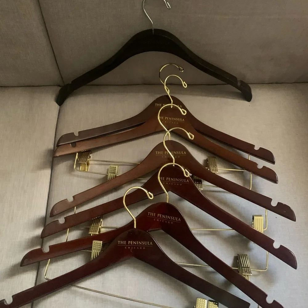 7 WOODEN HANGARS GARMET PANTS CLOTHES CLOSET CHICAGO HOTEL PENINSULA
